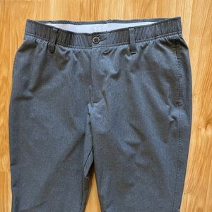 Under Armour Lightweight Performance Golf Pants- size 34x32